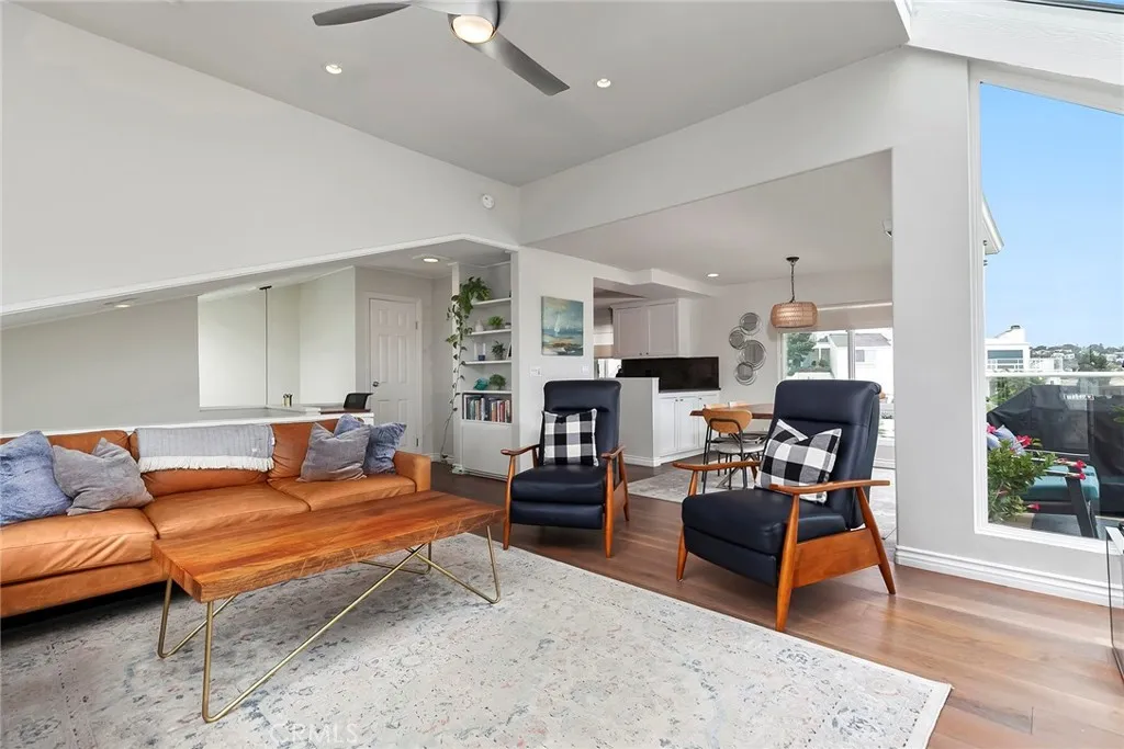 Additional image 12 of 319 Longden Ln, Solana Beach, CA 92075