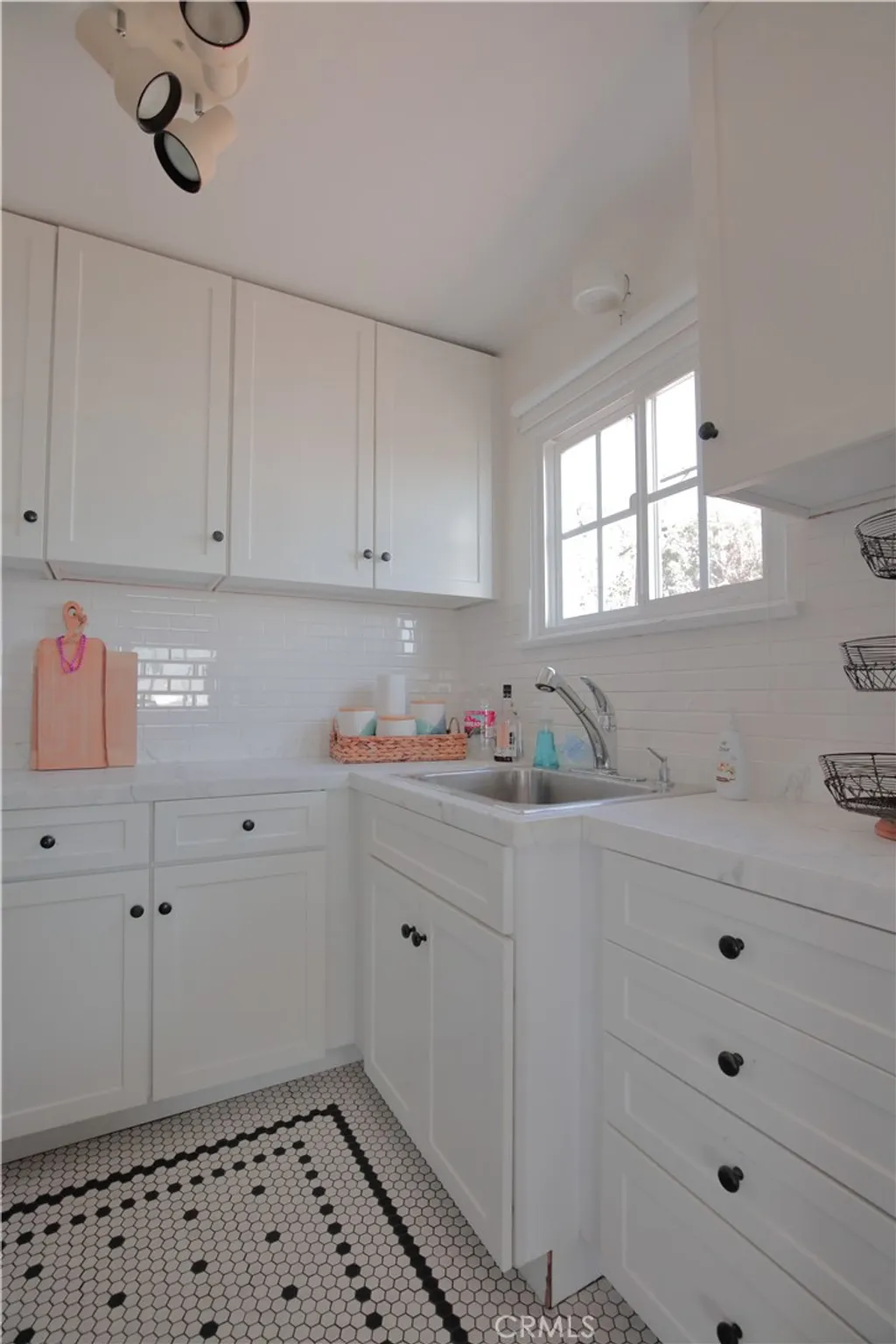 Additional image 26 of 1061 Gaviota Dr, Laguna Beach, CA 92651