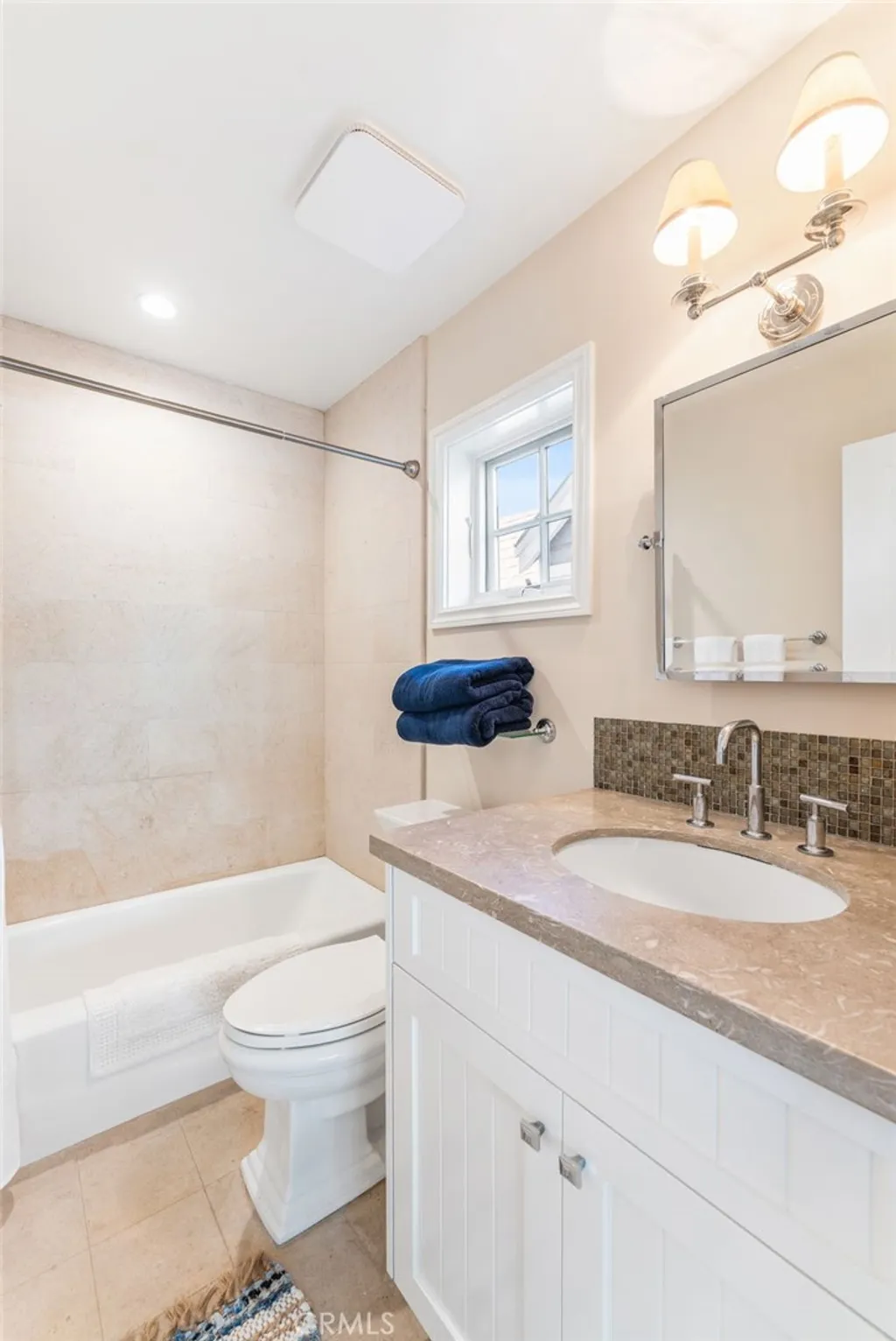 Additional image 29 of 220 Coral Ave, Newport Beach, CA 92662