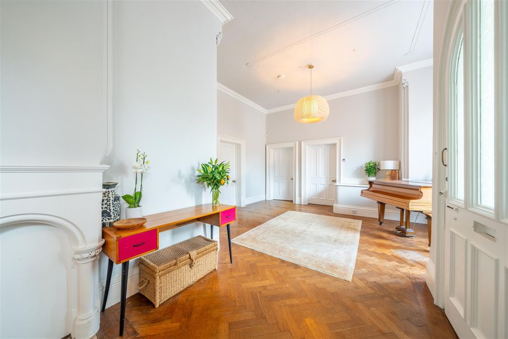 Additional image 3 of 7 bed link detached house for saleLenton Road, The Park NG7