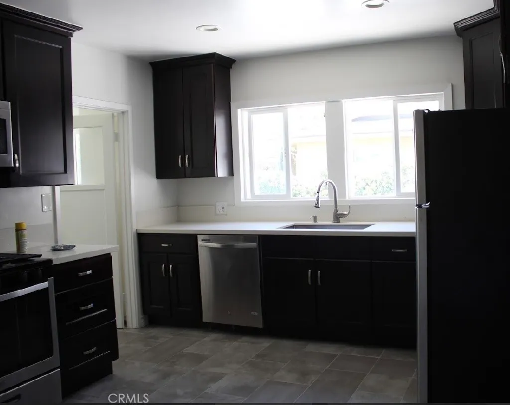 Additional image 6 of 17218 Devonshire, Northridge, CA 91325