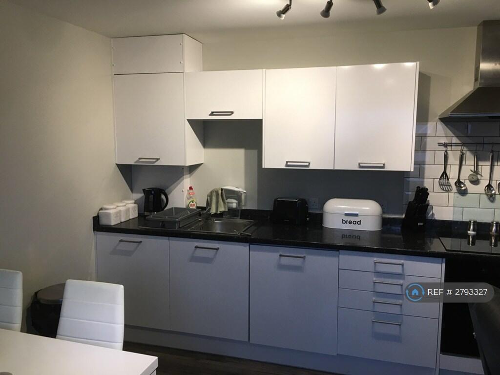 Additional image 10 of Harpsfield Broadway, Hatfield, AL10