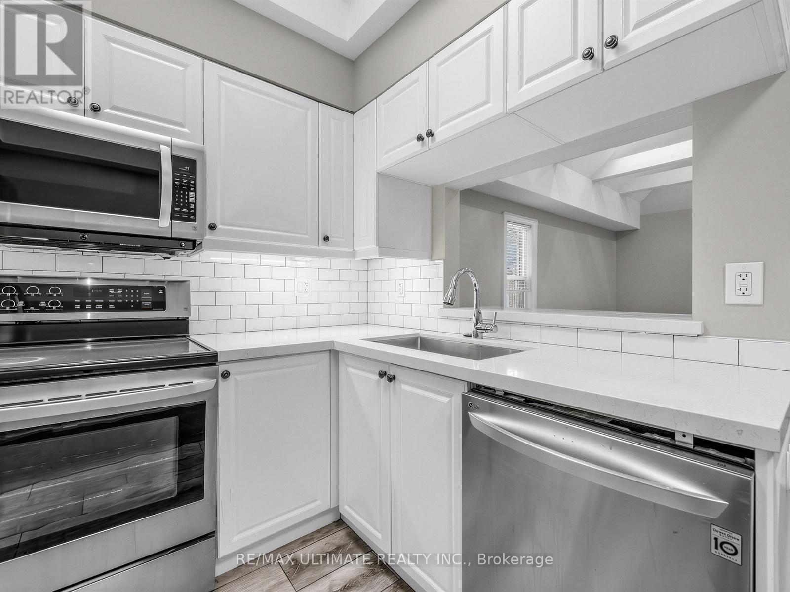 Additional image 5 of 213 Langley Avenue, Toronto, ON, M4K1C1