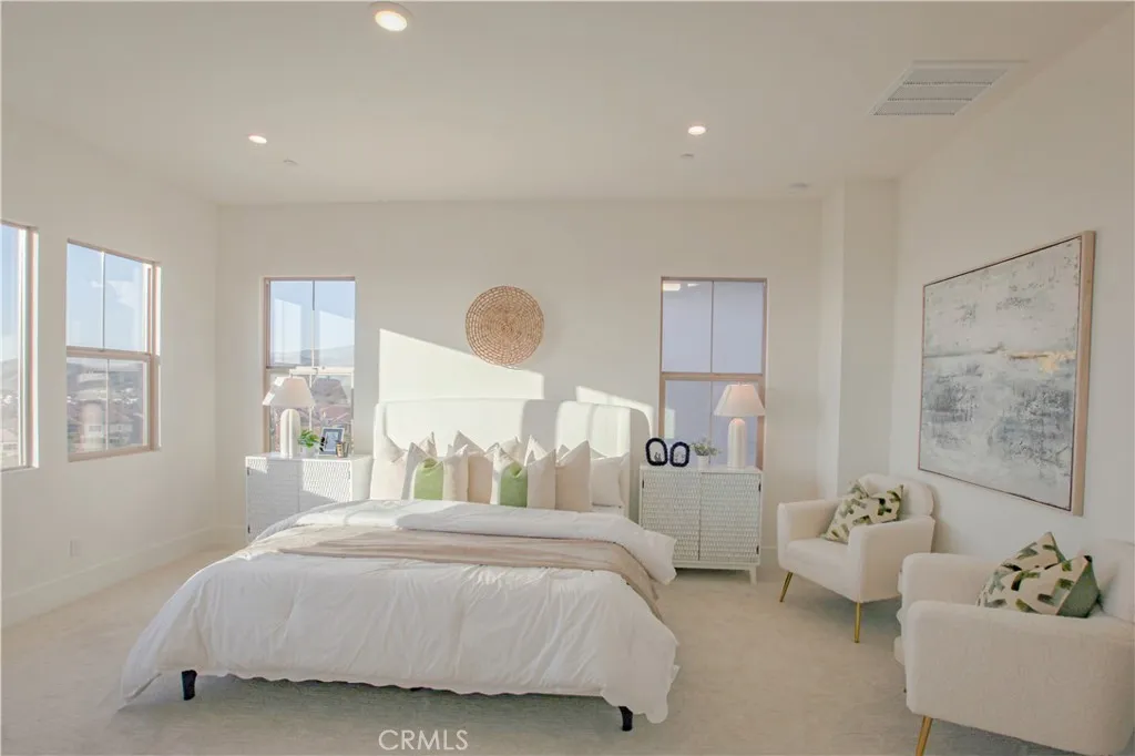 Additional image 44 of 137 Oakstone, Irvine, CA 92618