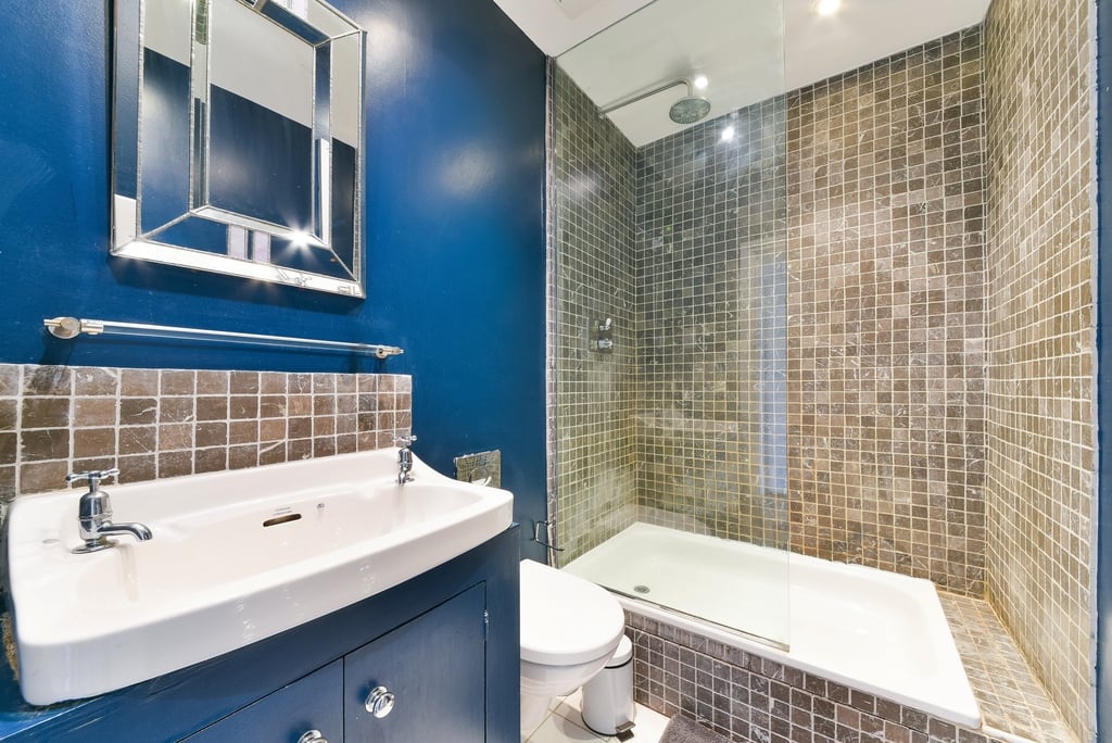 Additional image 3 of 2 Bed Flat, Gloucester Road, SW7, N1 7GU