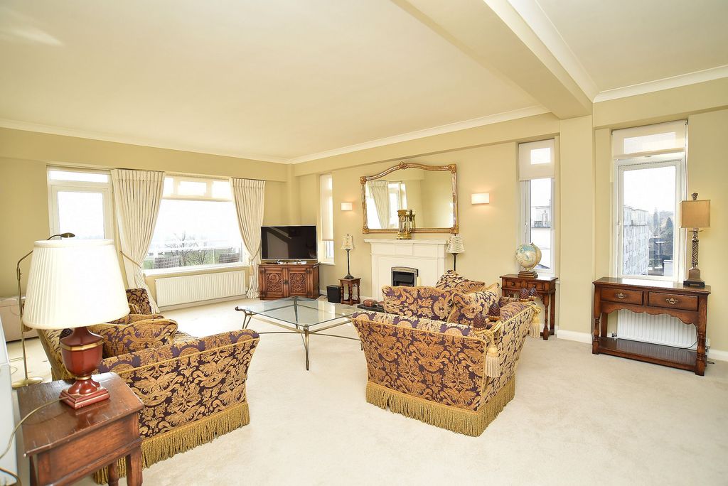 Additional image 2 of 2 bed flat for saleBeech Grove, Harrogate HG2