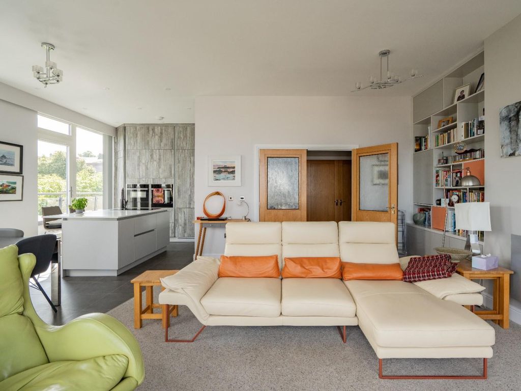 Additional image 2 of 2 bed flat for saleBalmoral Quays, Penarth CF64