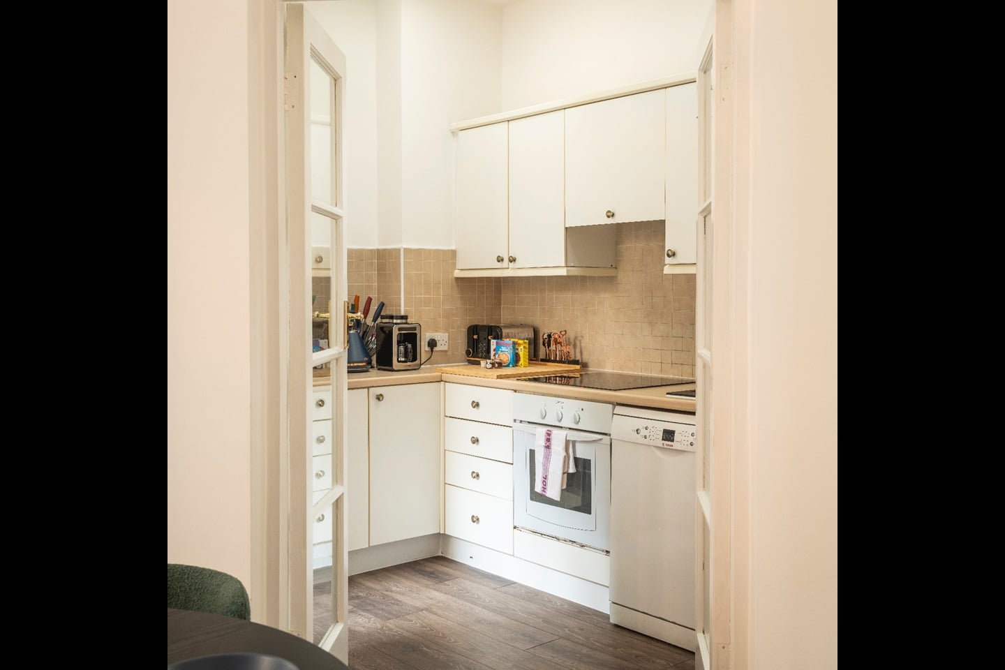 Additional image 12 of 2 Bed Flat, Cornwall Gardens, SW7, N1 7GU