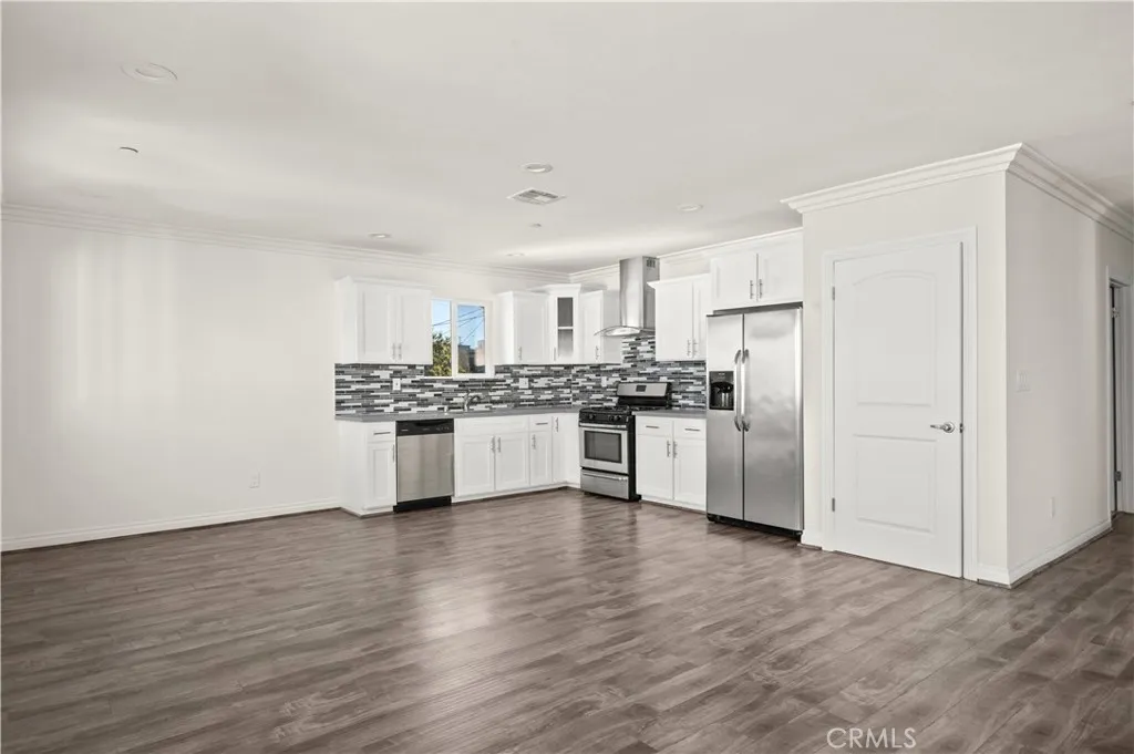 Additional image 14 of 4814 Saturn St, Los Angeles, CA 90019