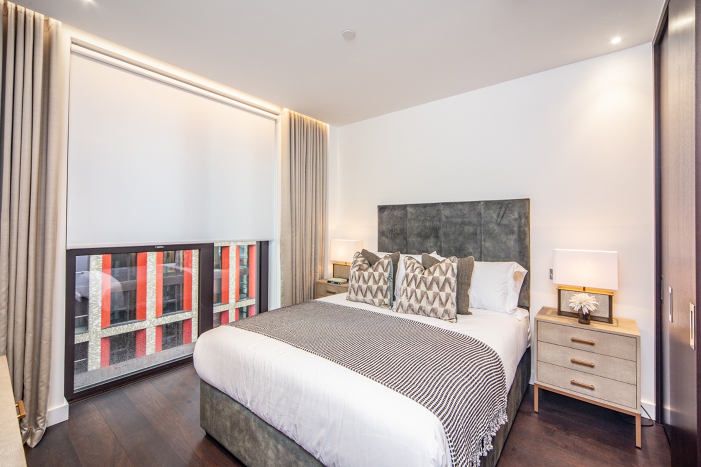 Additional image 5 of 2 Bed Flat, Charles Clowes Walk, SW11, N1 7GU