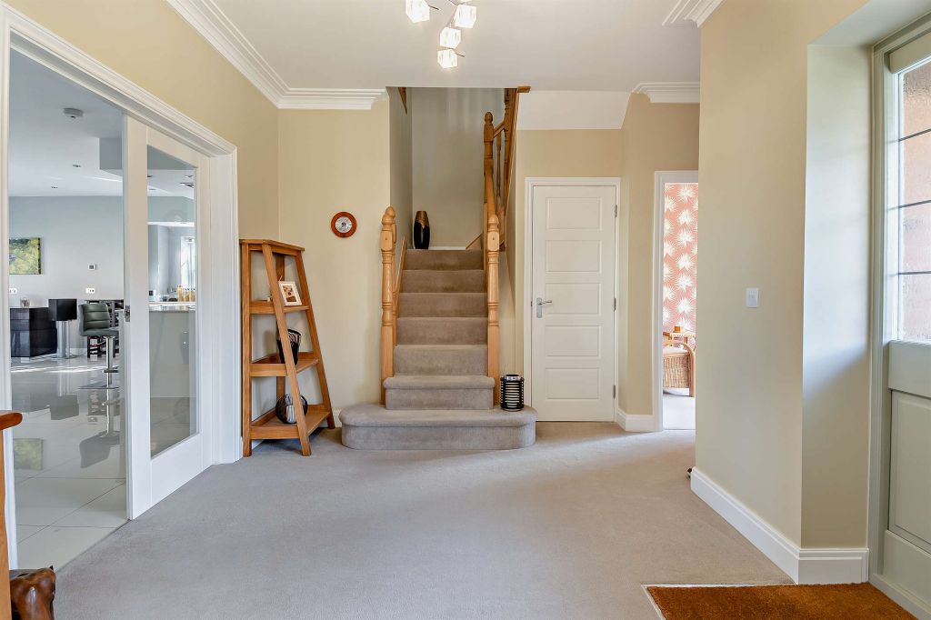 Additional image 10 of 5 bed detached house for saleVawser Crescent, Peterborough PE3