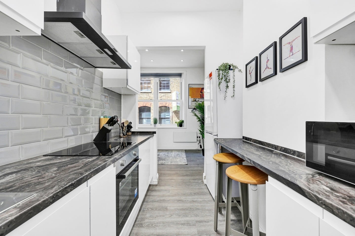 Additional image 20 of 2 Bed Flat, Rivington Street, EC2A, N1 7GU