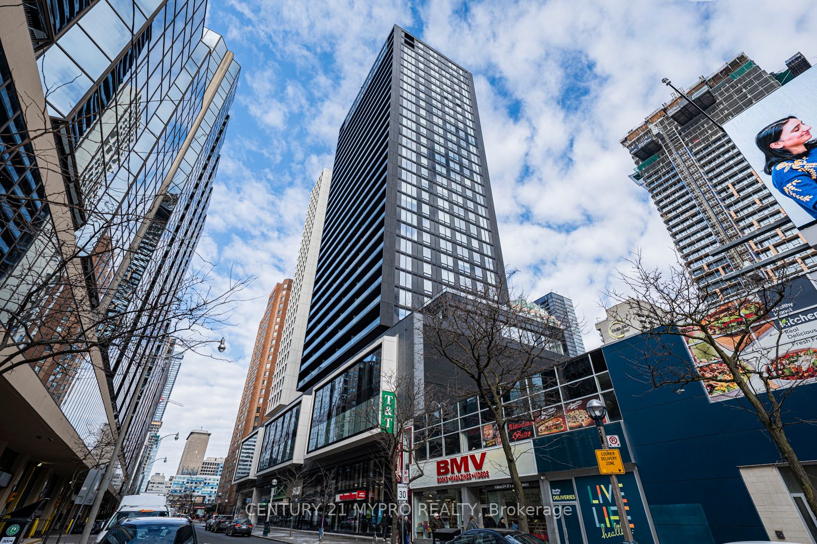 Additional image 2 of 2320-20 Edward Street, Toronto, ON, M5G 0C5