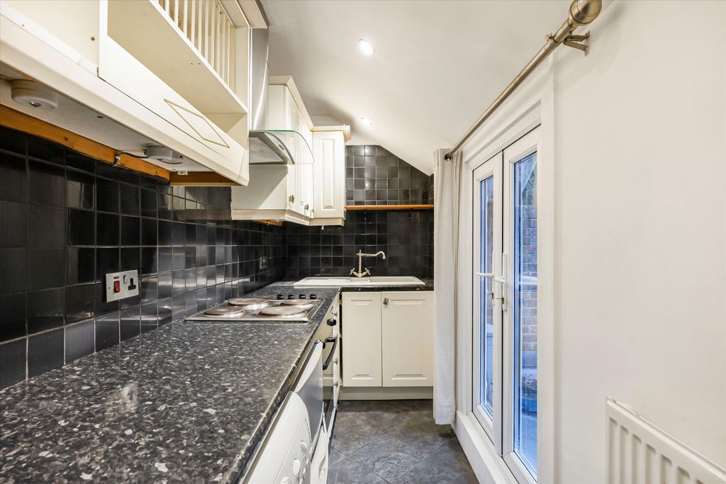 Additional image 27 of 5 bed detached house for saleRemenham Hill, Remenham, Henley-On-Thames, Berkshire RG9