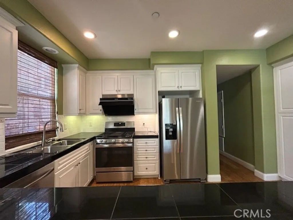 Additional image 6 of 58 Cienega, Irvine, CA 92618