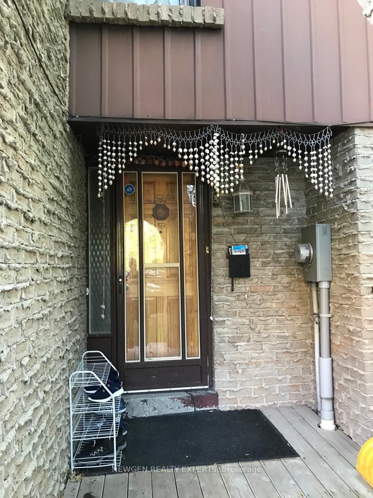 Additional image 2 of 16-2058 Martin Grove Road, Toronto, ON, M9V 4B6