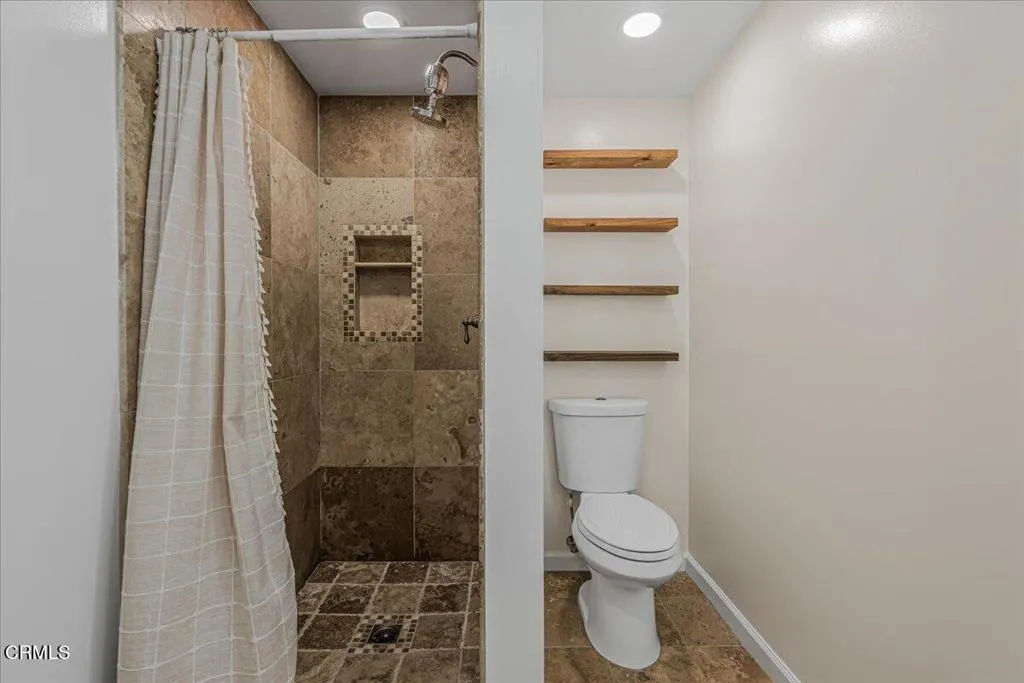 Additional image 21 of 13902 Calvert Street, Los Angeles, CA 91401