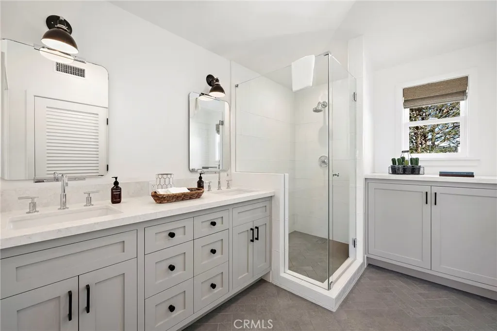 Additional image 29 of 326 Locust, Laguna Beach, CA 92651