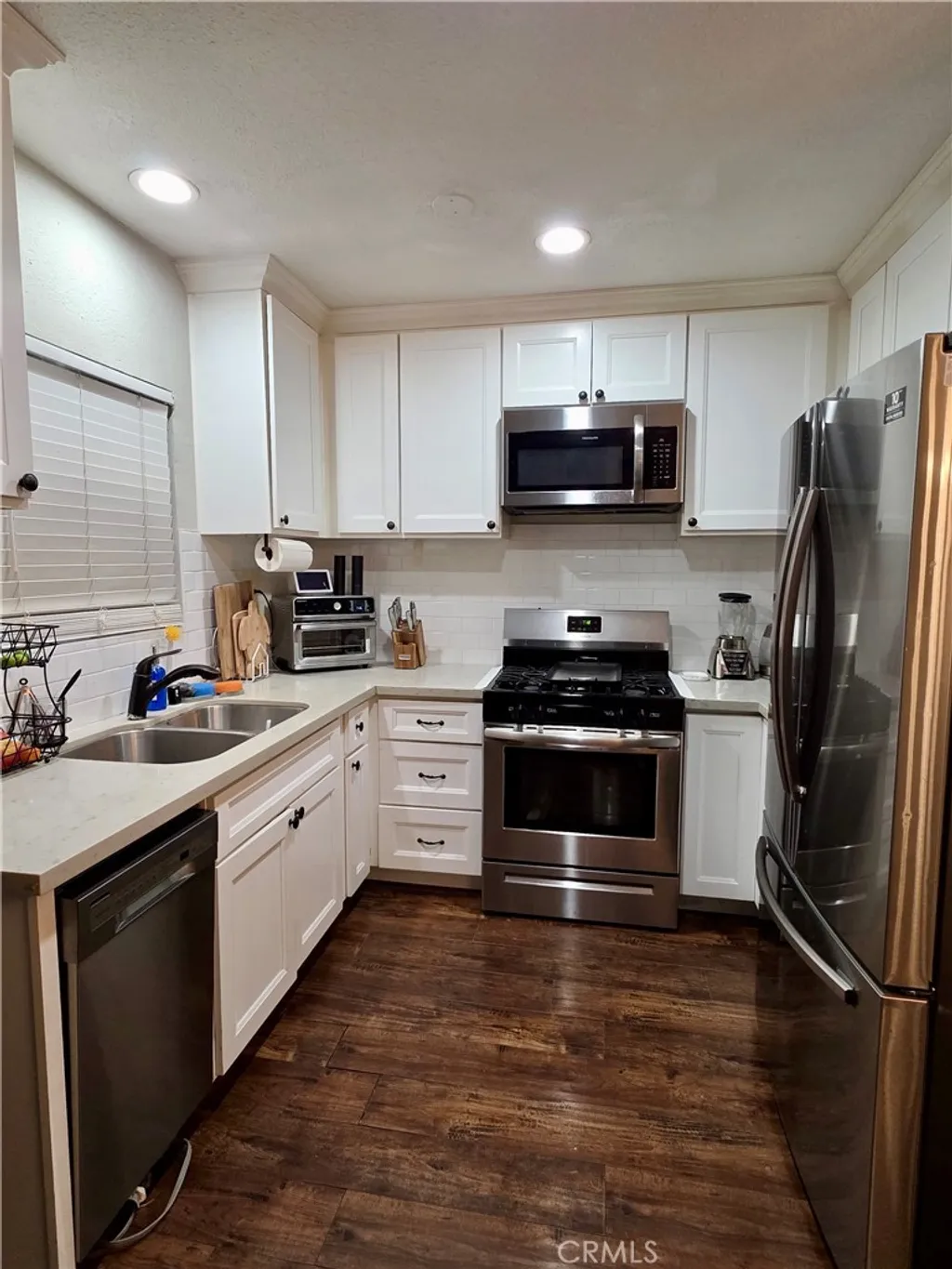 Additional image 3 of 540 W 111th Pl, Los Angeles, CA 90044