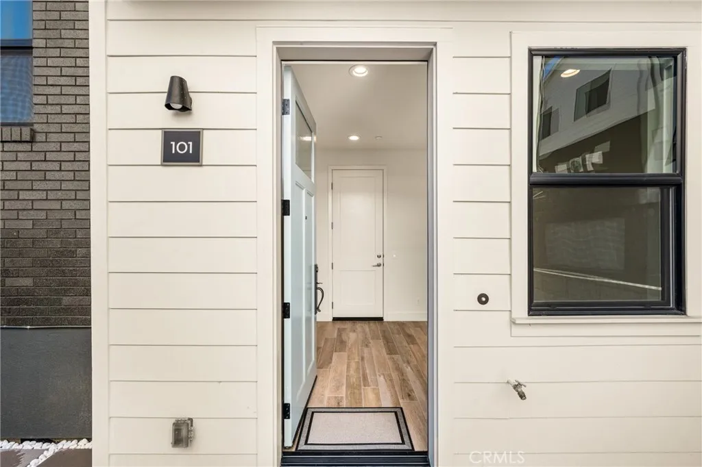 Additional image 38 of 19031 Main St #101, Huntington Beach, CA 92648