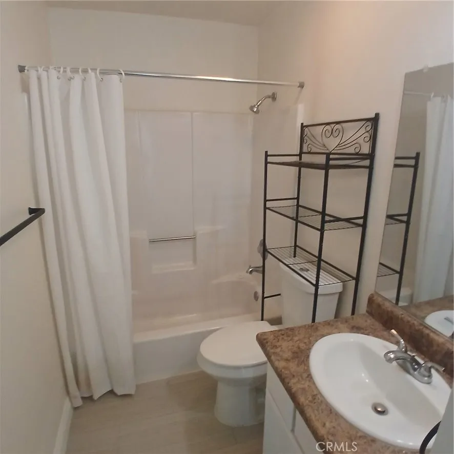 Additional image 26 of 509 E Avenue Q-2 Unit B, Palmdale, CA 93550