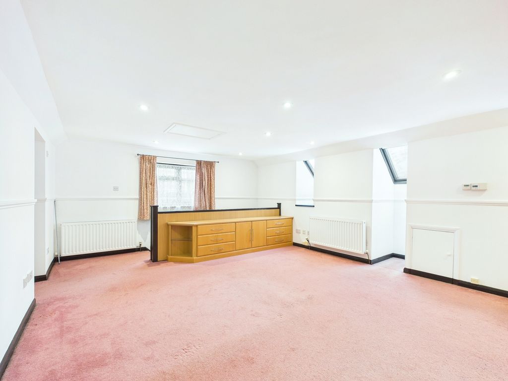 Additional image 13 of 6 bed detached house for saleCherry Orton Road, Orton Waterville, Peterborough PE2