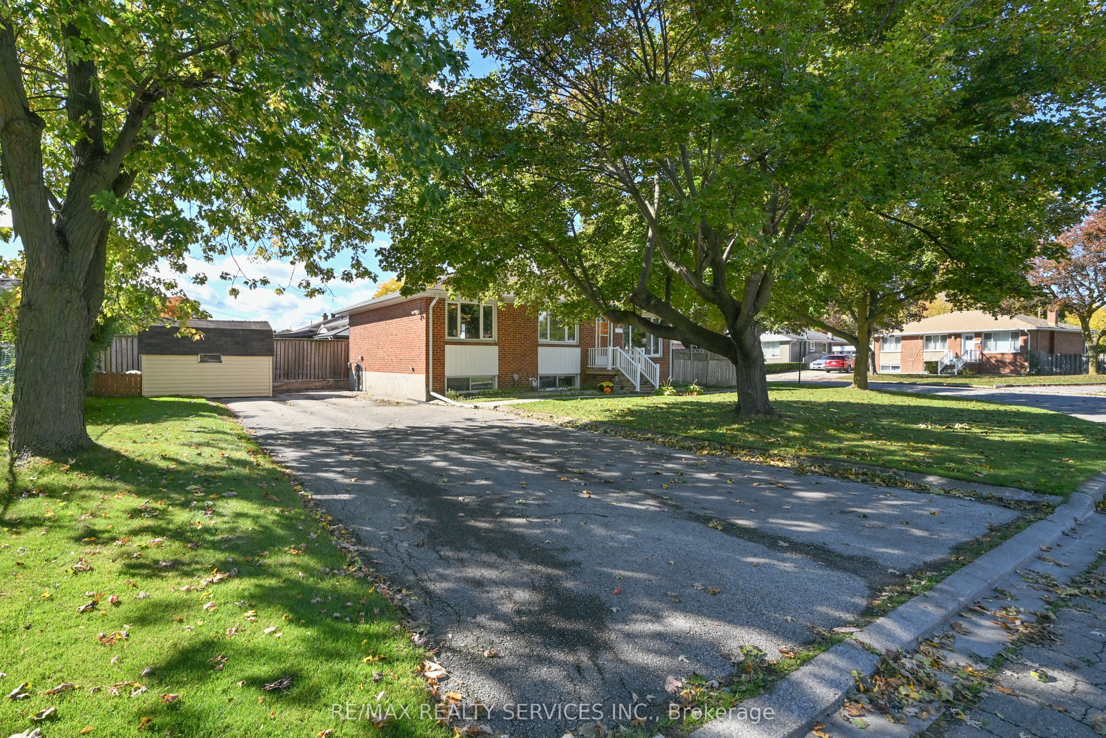 Additional image 2 of 31 Brisco Street, Brampton, ON, L6V 1X1