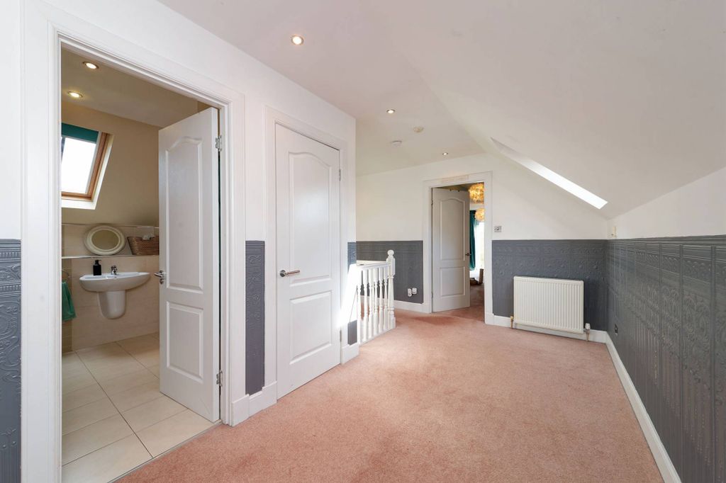 Additional image 26 of 6 bed semi-detached house for saleCoathill Steadings Stirling Road, Cumbernauld, Glasgow G67