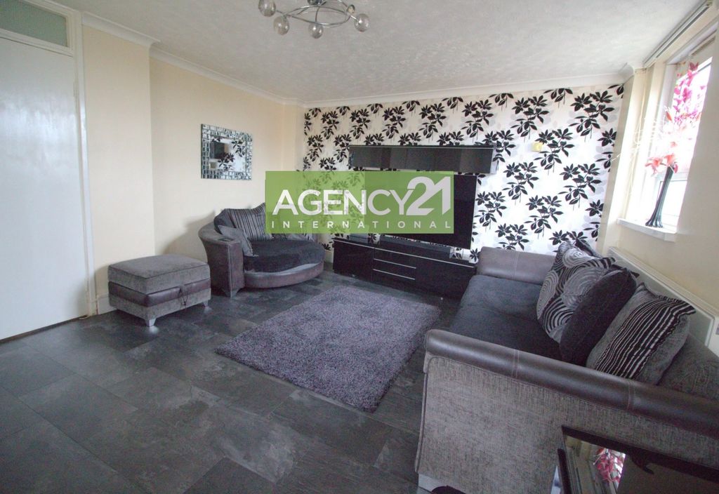 Additional image 5 of 2 bed flat for saleHathaway Crescent, Manor Park E12