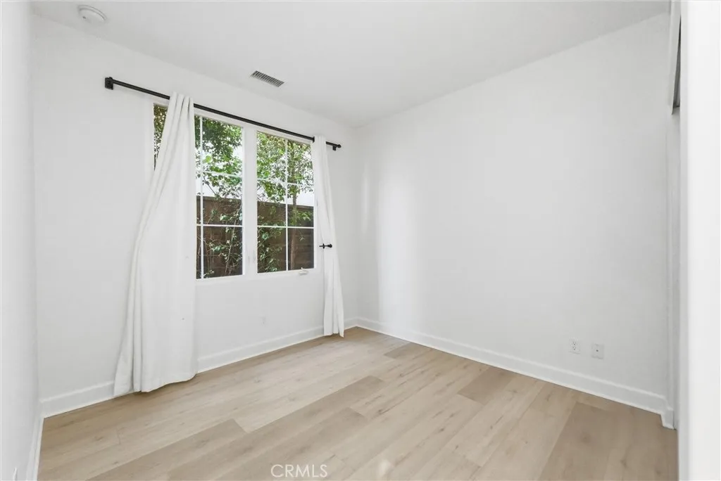 Additional image 75 of 56 Farmhand, Irvine, CA 92602