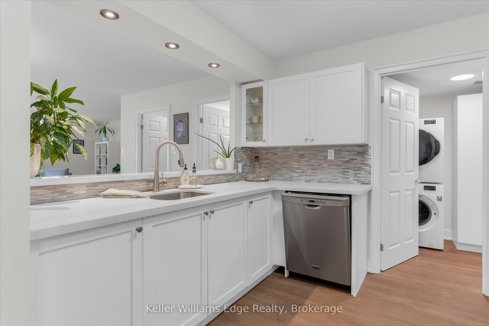 Additional image 5 of 203-185 Robinson Street, Oakville, ON, L6J 7P6