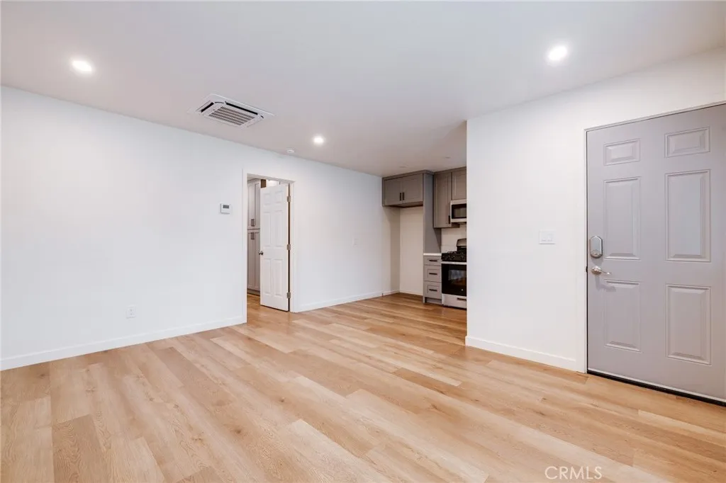 Additional image 15 of 206 Chicago Avenue Unit A, Huntington Beach, CA 92648