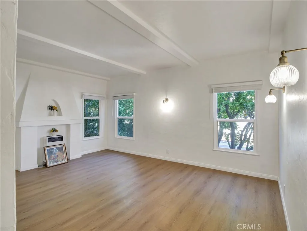 Additional image 35 of 9949 Young Drive Unit 204, Beverly Hills, CA 90212