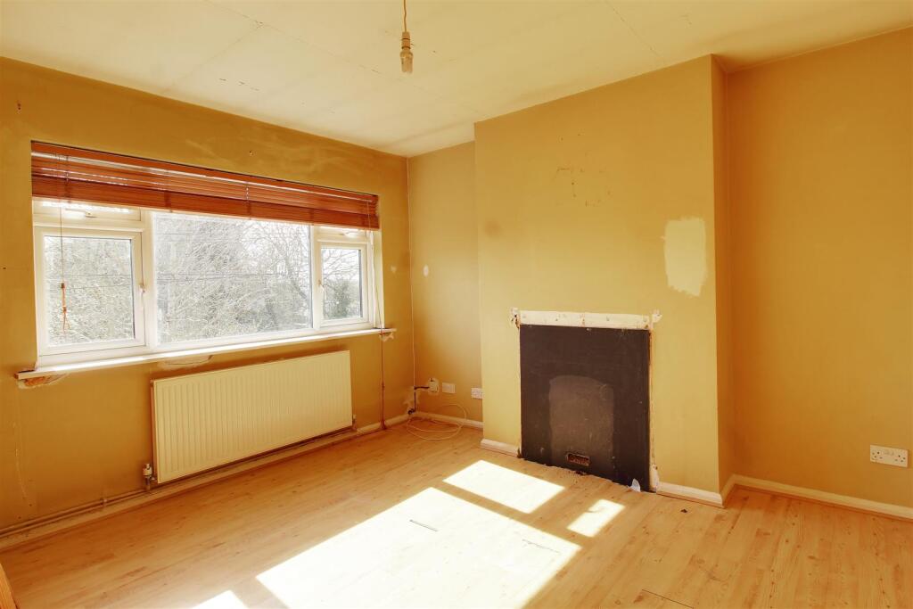 Additional image 11 of Station Close, Brookmans Park