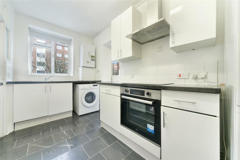 Additional image 4 of 4 Bed Flat, Ravenet Court, SW11, N1 7GU