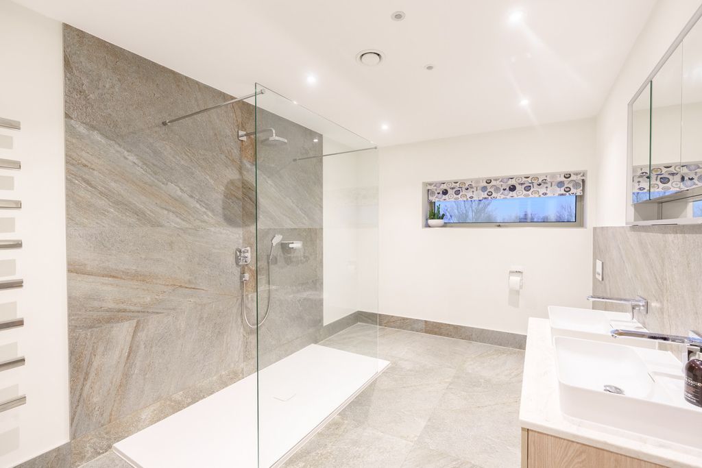 Additional image 15 of 7 bed detached house for saleBuckle Street, Honeybourne WR11