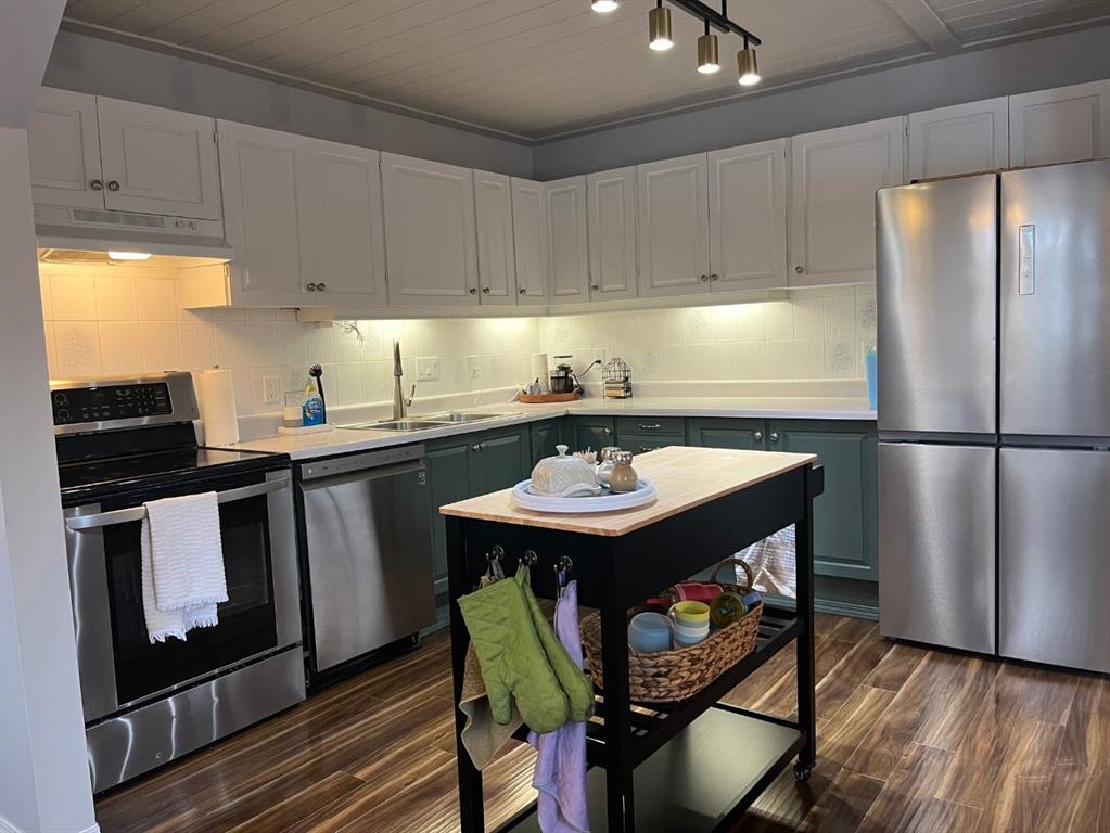 Additional image 6 of 9826 75 Avenue, Grande Prairie, AB, T8V 4W9