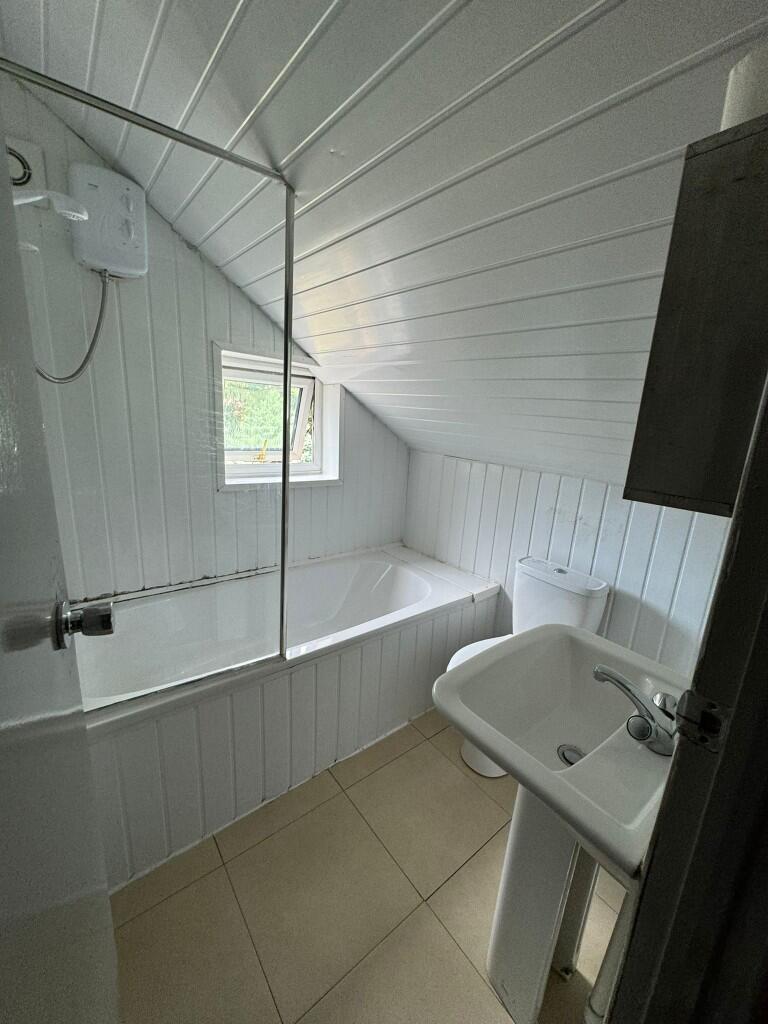 Additional image 8 of Oak Tree Lane, Birmingham, B29