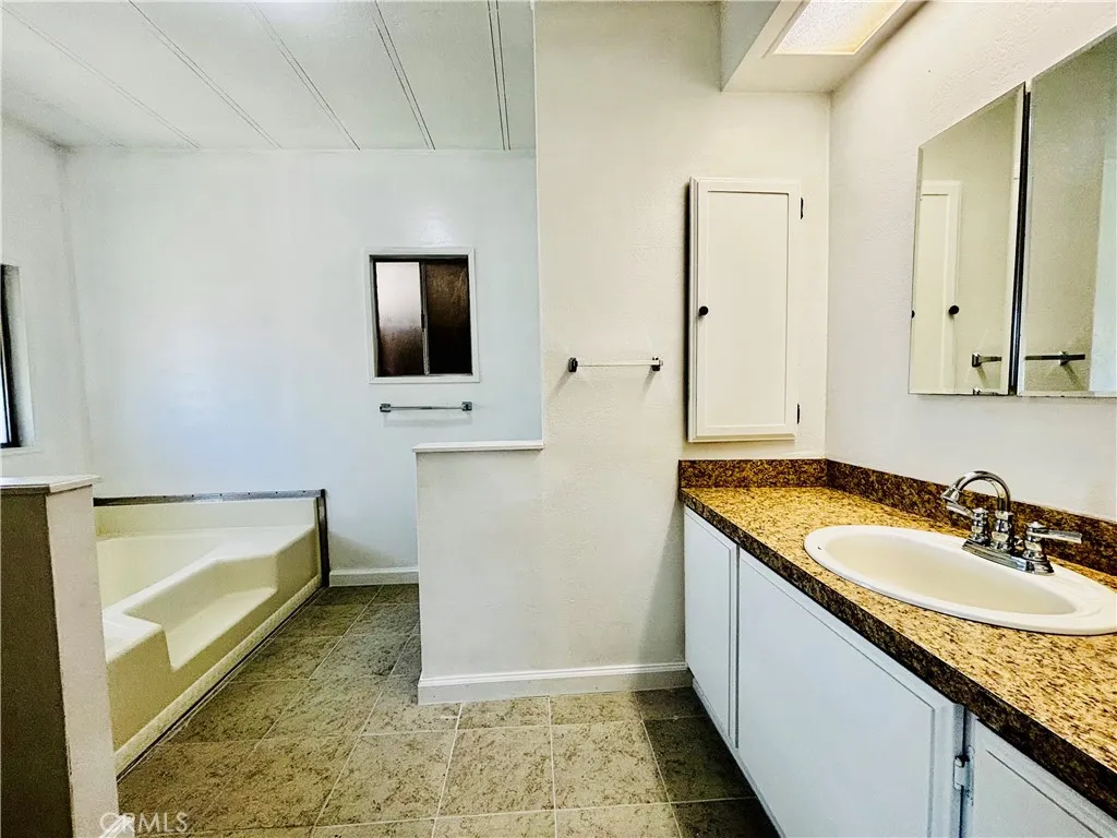 Additional image 14 of 30025 Alicante Dr, Homeland, CA 92548