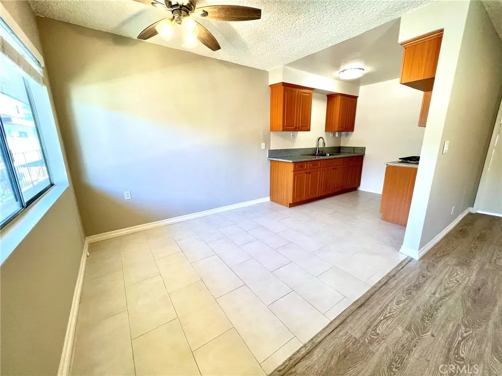 Additional image 5 of 2306 Mira Vista Avenue Unit 7, Montrose, CA 91020