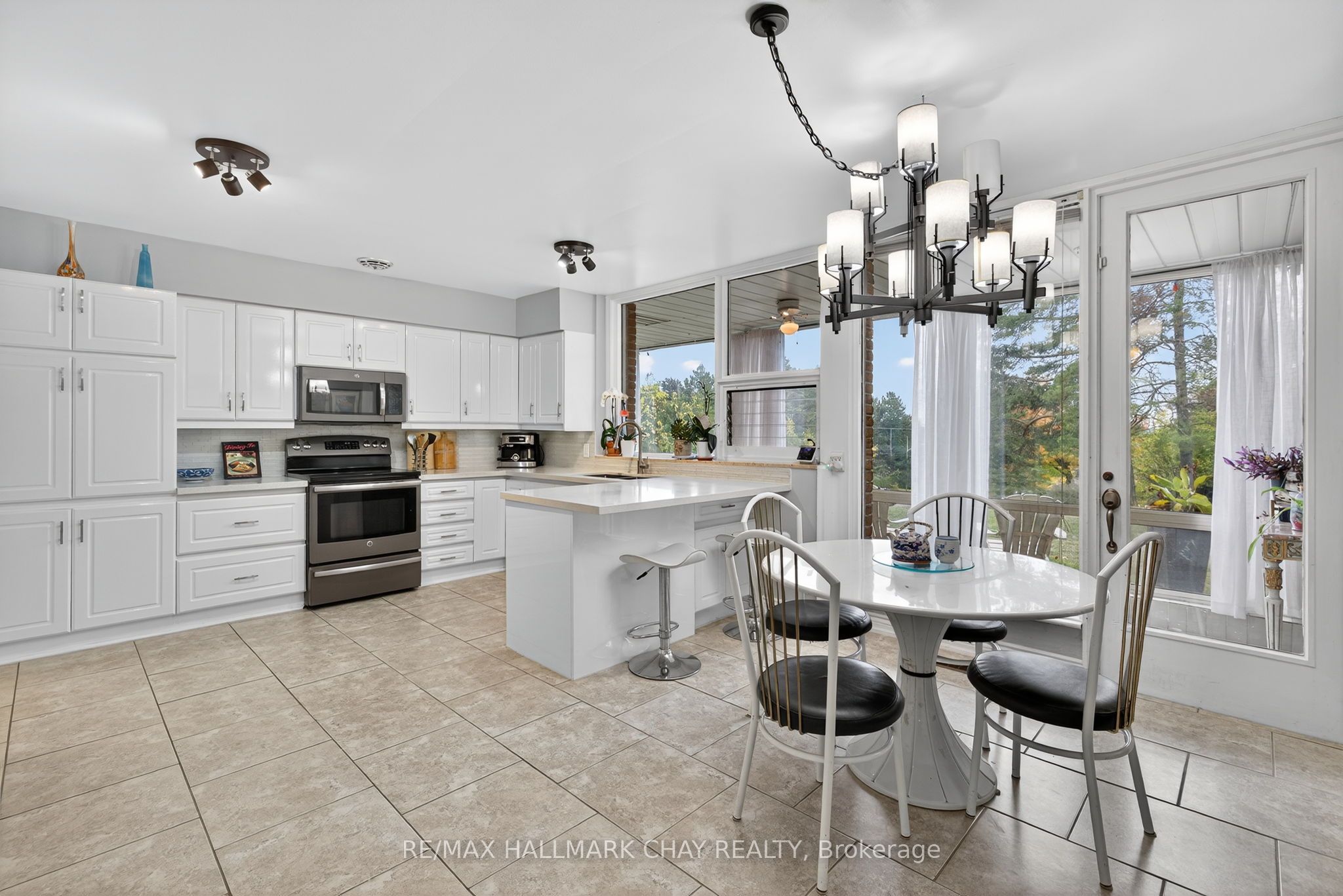 Additional image 4 of 39 Highfield Crescent, Georgina, ON, L4P 0M2