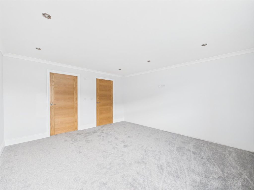 Additional image 25 of 2 bed flat for saleVictoria Road, Wallasey CH45