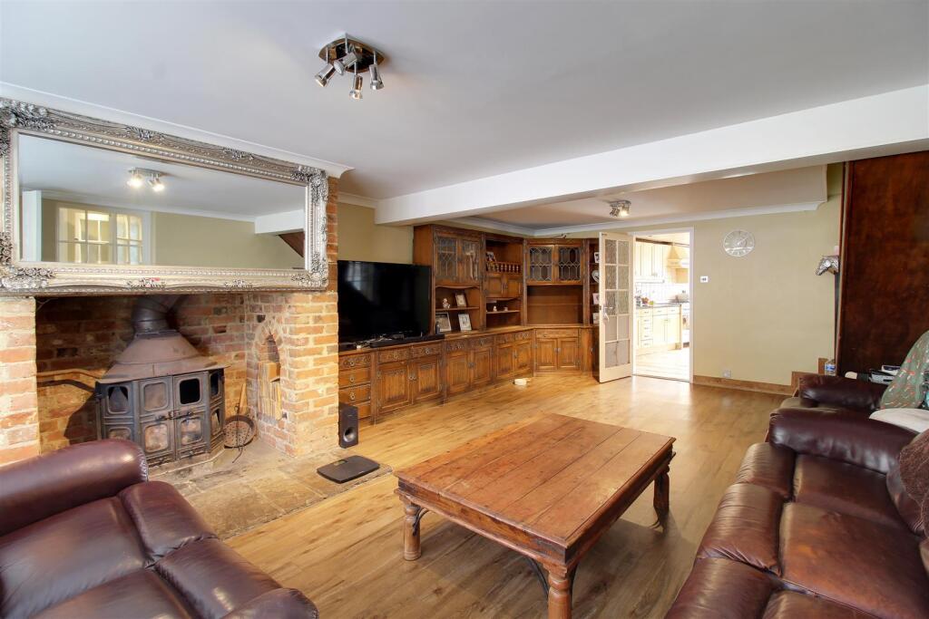 Additional image 5 of Great North Road, Welham Green, North Mymms, Hatfield