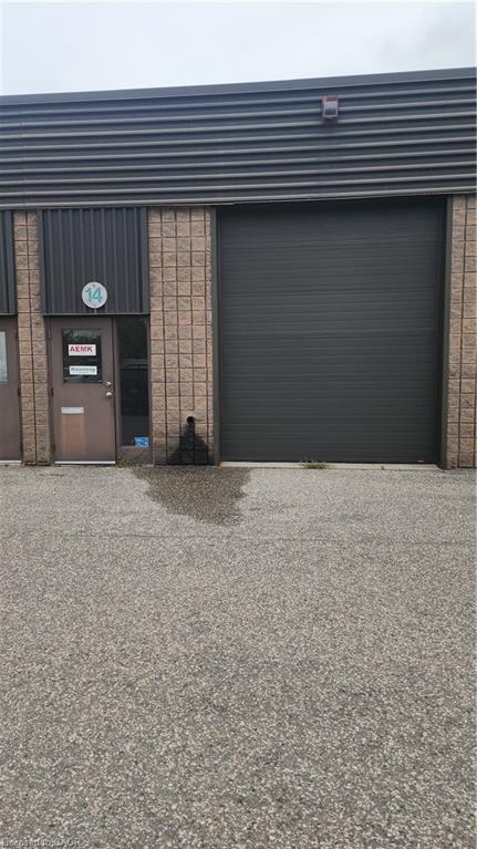 Additional image 2 of 14-160 Frobisher Drive, Waterloo, ON, N2V 2B1