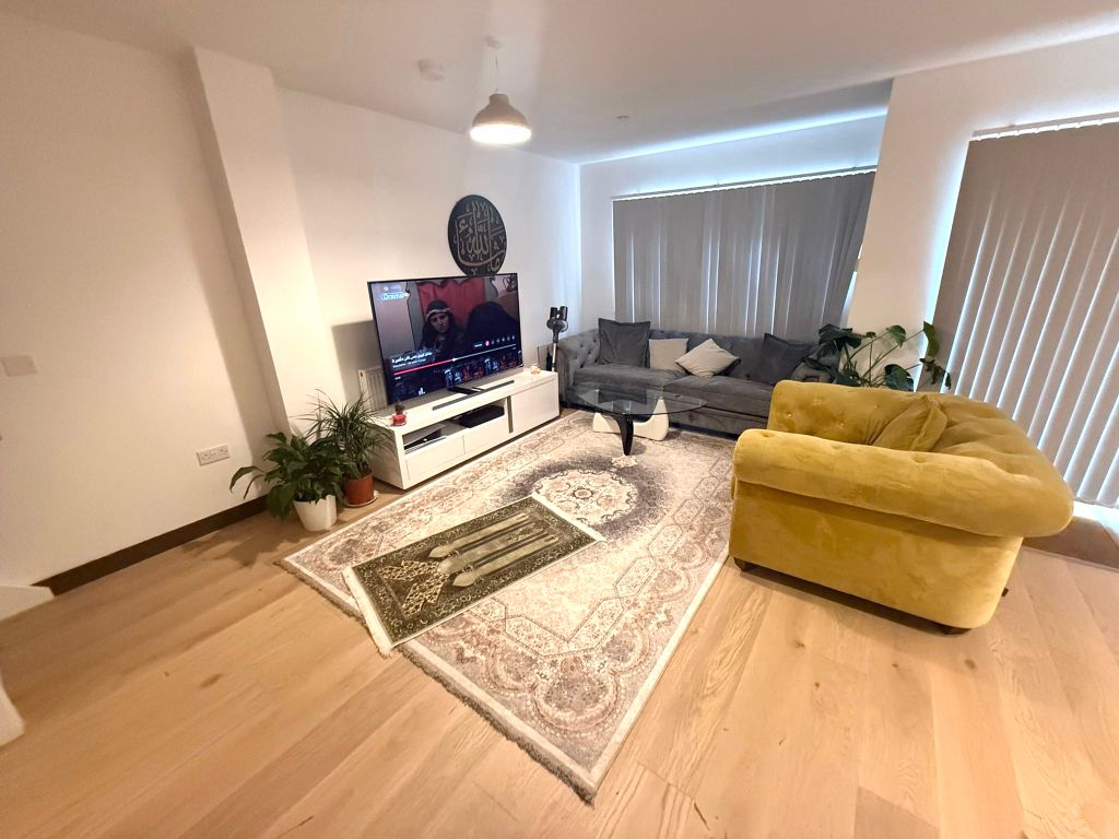 Additional image 4 of 2 bed flat for saleMerlin Drive, Fletton Quays, Peterborough PE2
