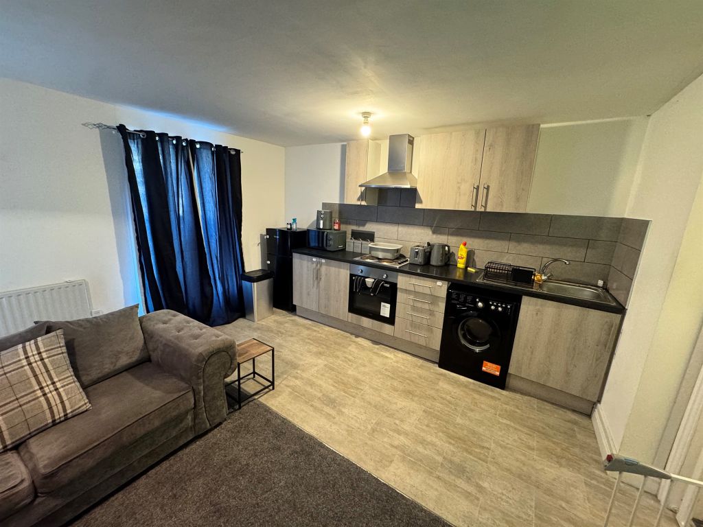 Additional image 2 of 2 bed flat for saleStation Street, Porth CF39