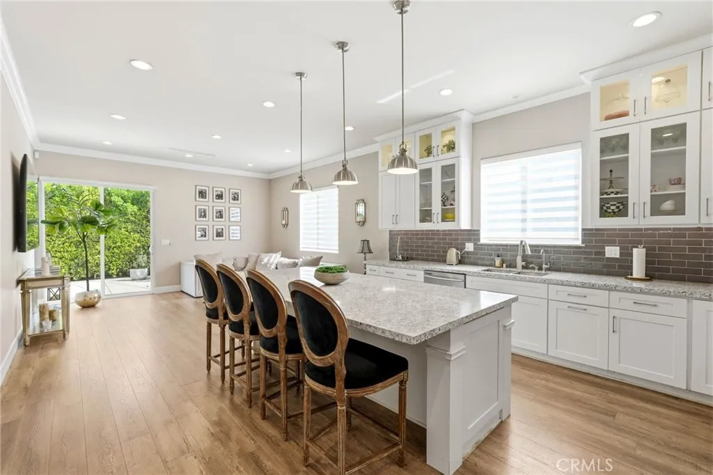 Additional image 63 of 6450 Teesdale Avenue, North Hollywood, CA 91606