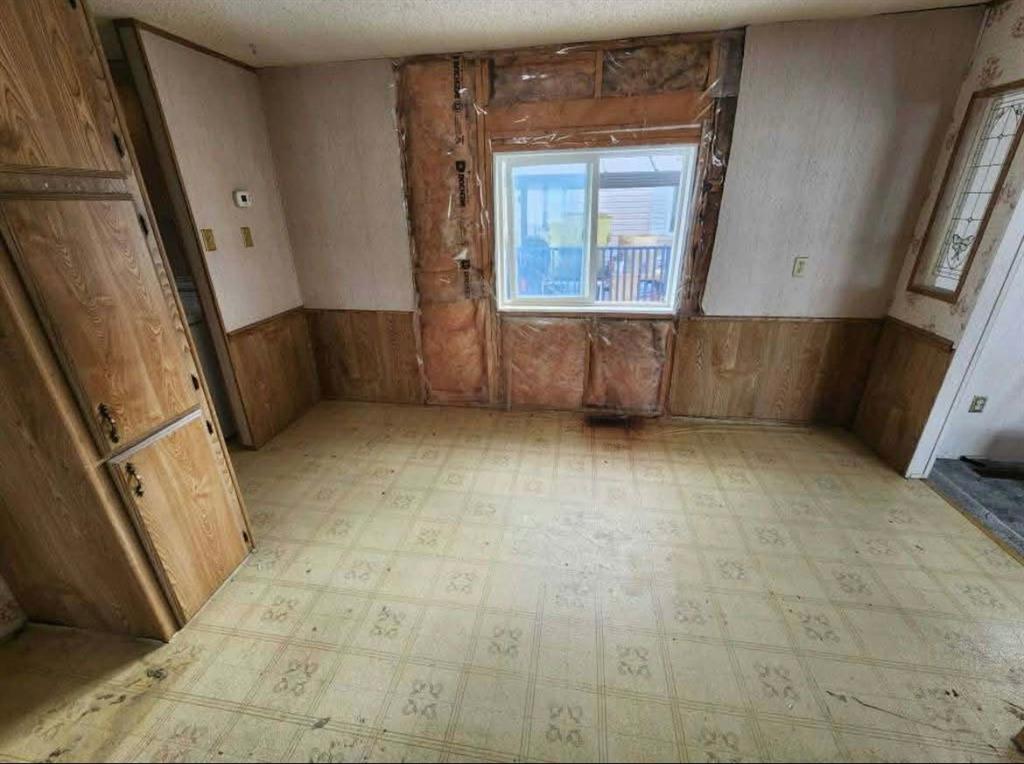 Additional image 4 of 10615 88 Street, Grande Prairie, AB, T8X1P5