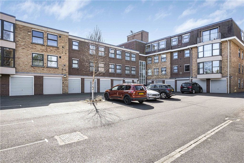 Additional image 19 of 2 bed flat for saleBanbury Road, Oxford, Oxfordshire OX2