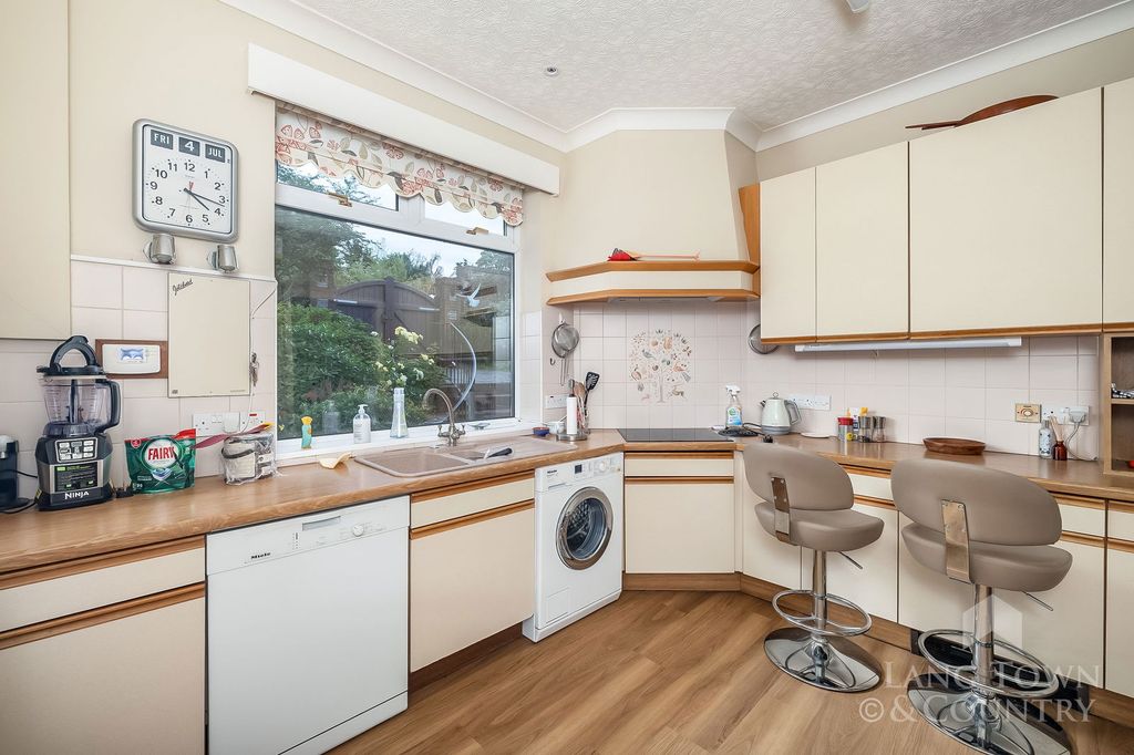 Additional image 9 of 4 bed detached house for saleDormy Avenue, Plymouth, Devon PL3